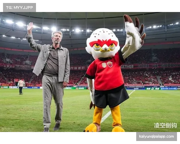 上海海港3比0完胜浙江队 王燊超世界波锁定胜局